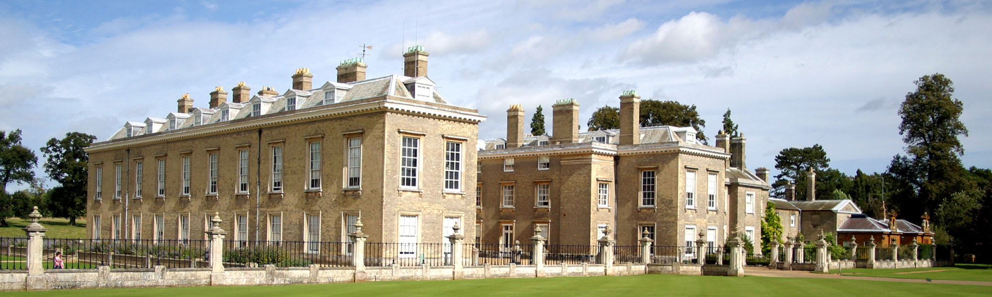 Tour | Althorp - Childhood Home of Diana | Just Go Holidays | 9308